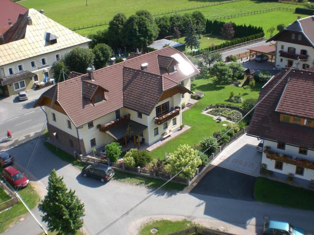 Ferienwohnung Jank Ениг Экстерьер фото